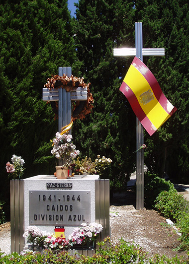 Cementerio_de_la_Almudena_04jul07_09