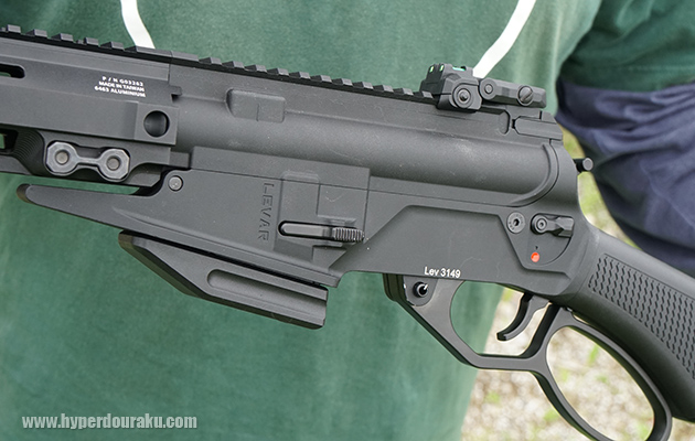 マグキャッチ、セーフティレバー