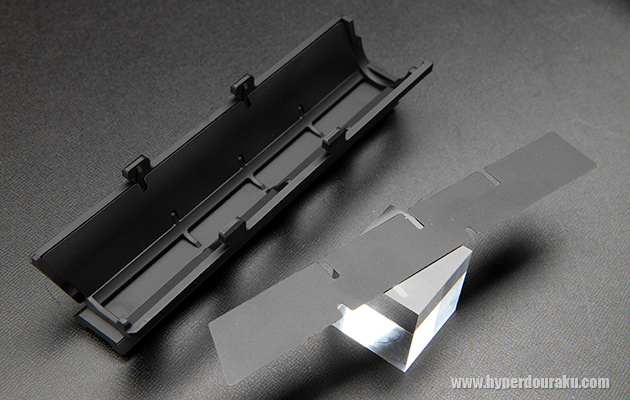 バッテリーカバープレート