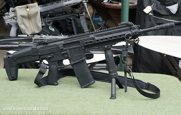 東京マルイ製の20式小銃 ラバーガン