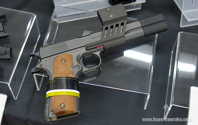 ツチノコ デザイン