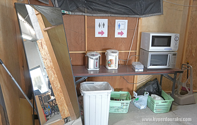 電子レンジにポット