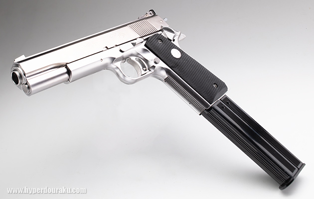 ロングマガジンを装着