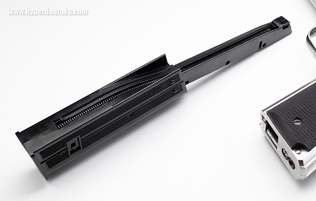 ロングマガジン